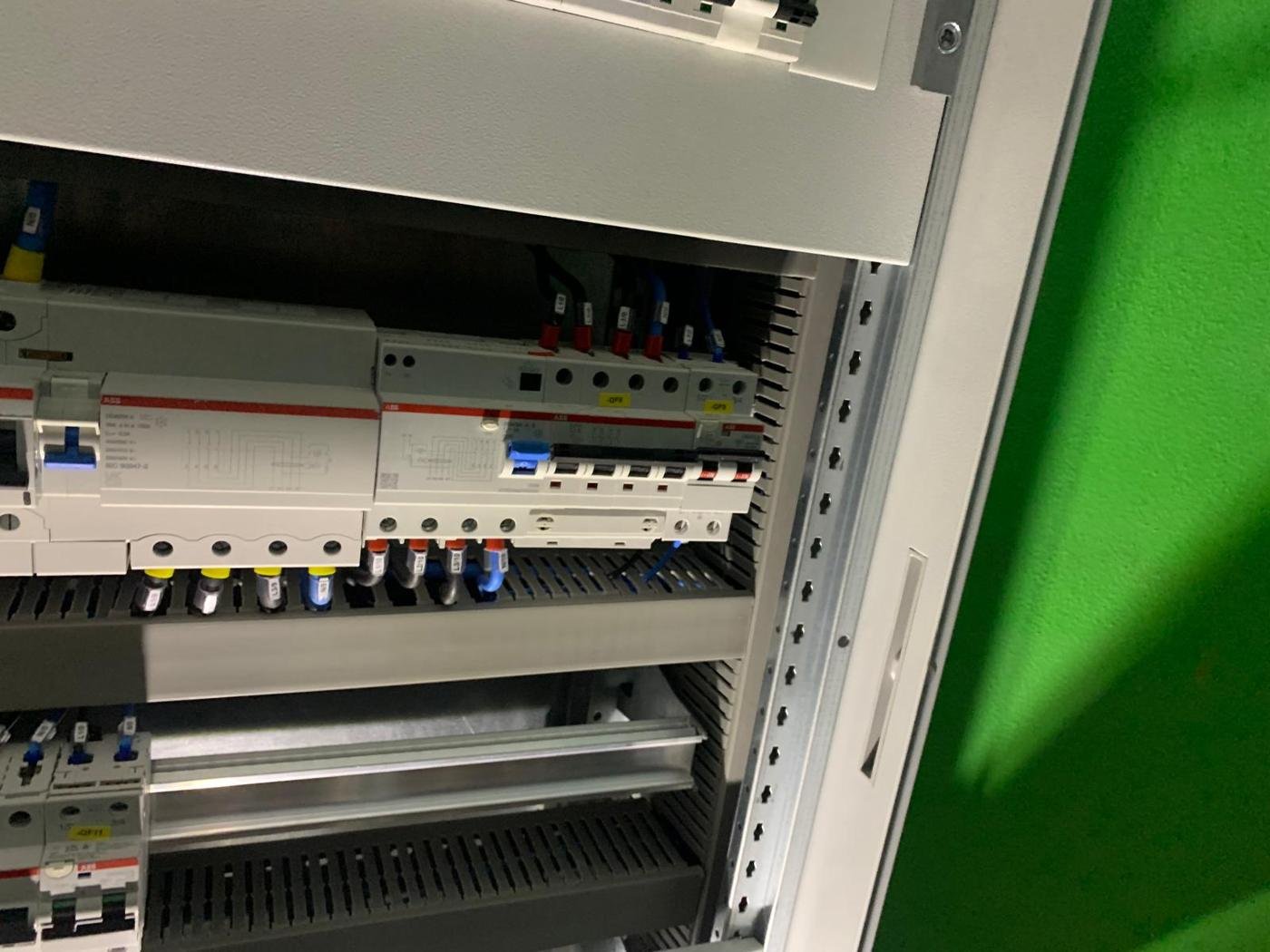 Cablaggio interno di un quadro elettrico
